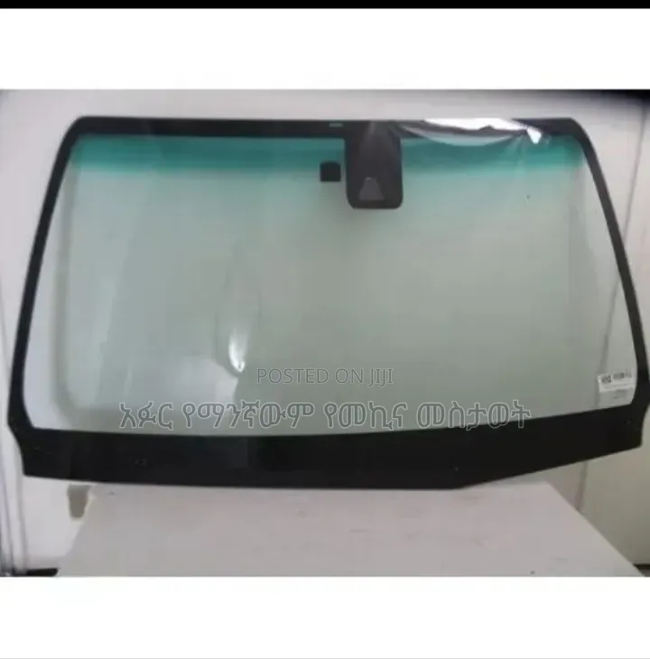 Toyota Hilux Rivo Pick Up (2016--2024)ቶዮታ ሀይሎክስ የፊትለፊት የግባር መስታወት