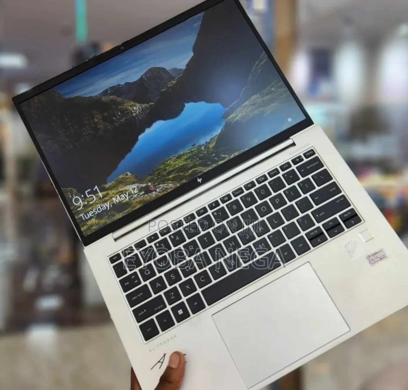 New Laptop HP EliteBook 840 G10 16GB Intel Core i7 SSD 512GB