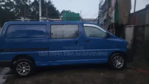 Toyota HiAce 2007 Blue
