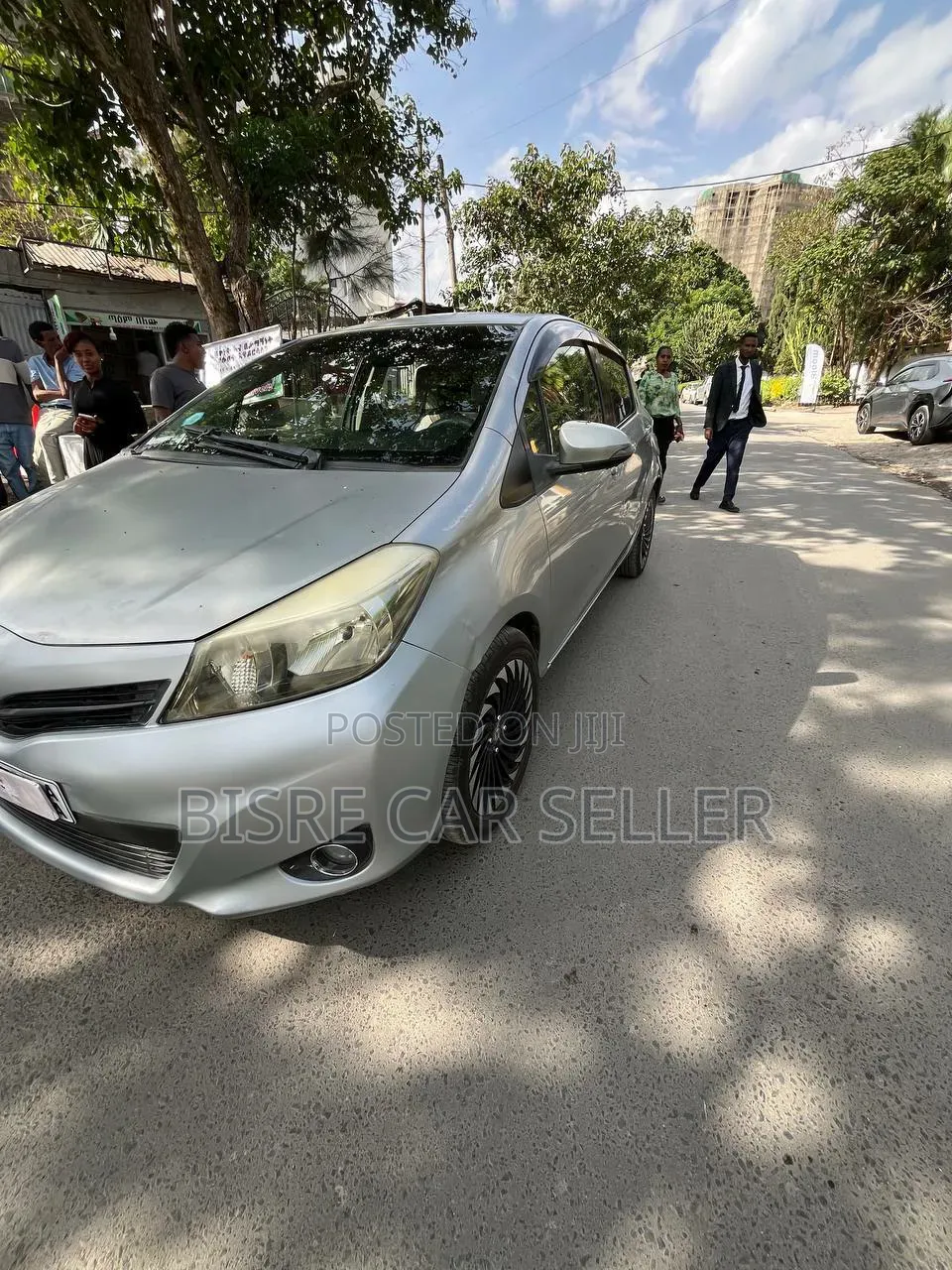 Toyota Yaris Base Hatchback 3dr 2011 Silver