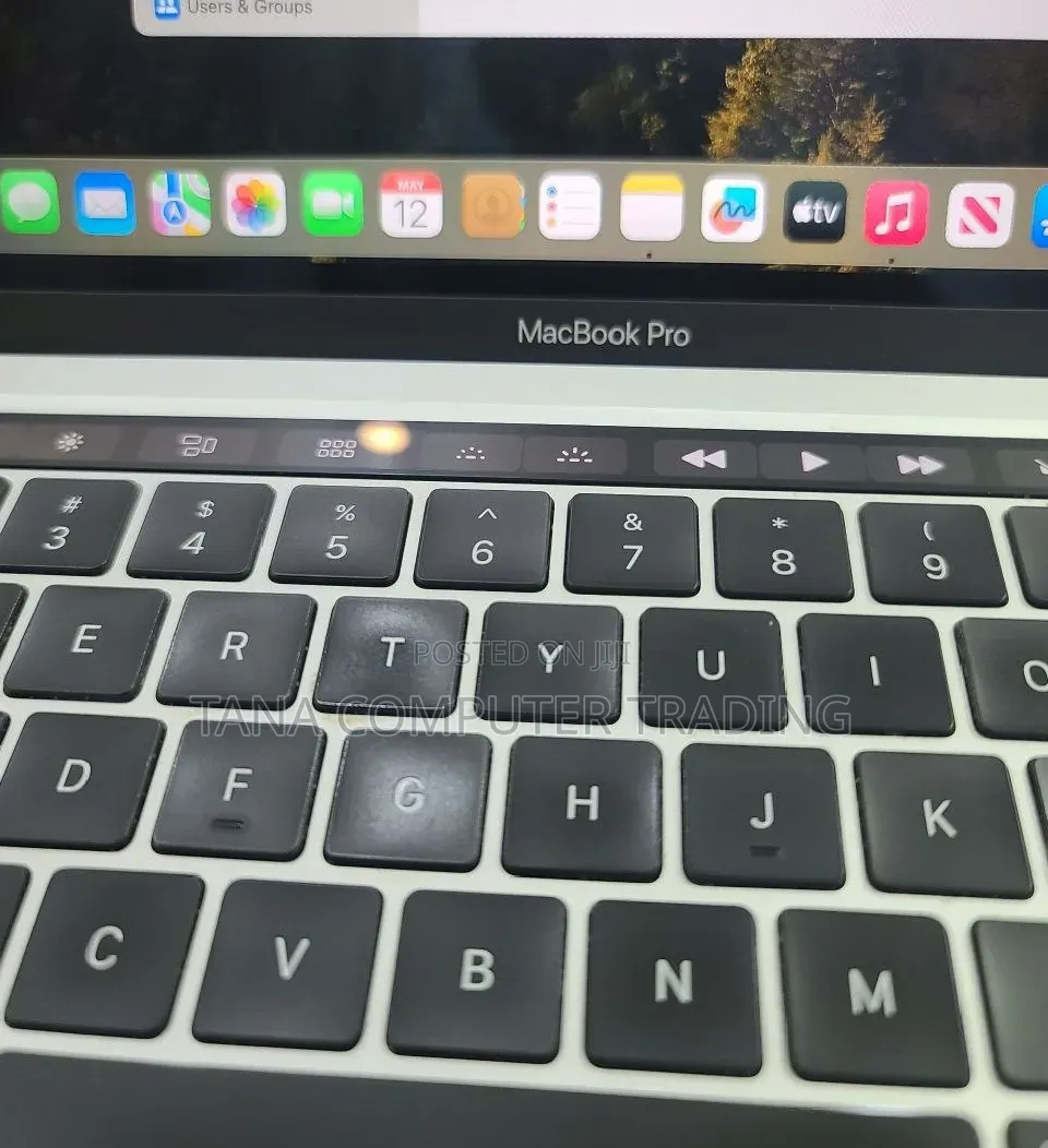 Laptop Apple MacBook Pro M1 16GB Apple M1 Pro SSD 256GB