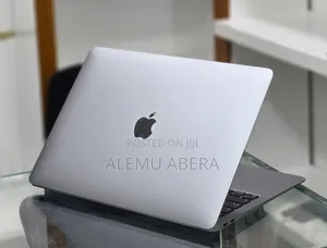 New Laptop Apple MacBook Air 2020 M1 8GB Apple M1 SSD 256GB