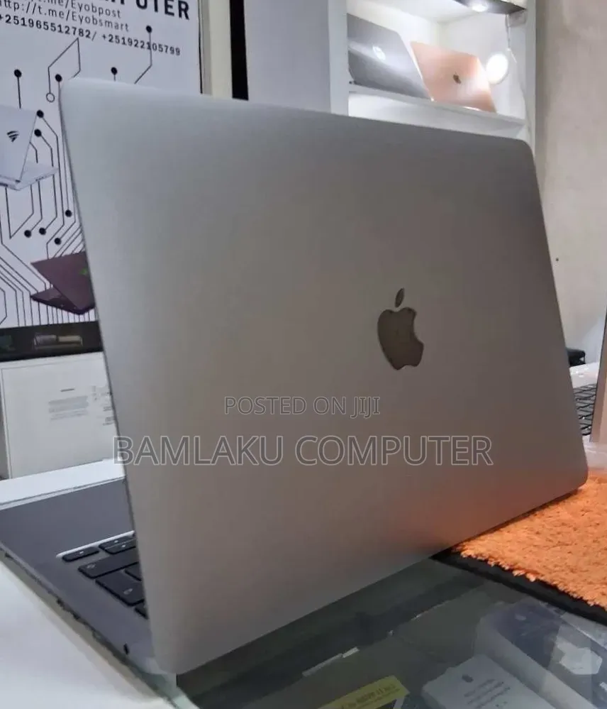 New Laptop Apple MacBook Air 2020 M1 16GB Apple M1 SSD 256GB