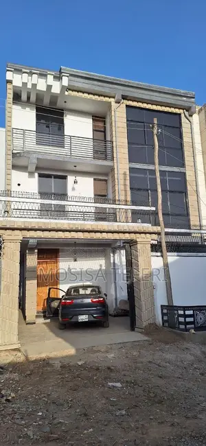 11bdrm House in Oromia-Finfinne for sale
