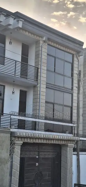 11bdrm House in Oromia-Finfinne for sale
