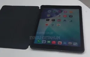 New Apple iPad 2 CDMA 64 GB