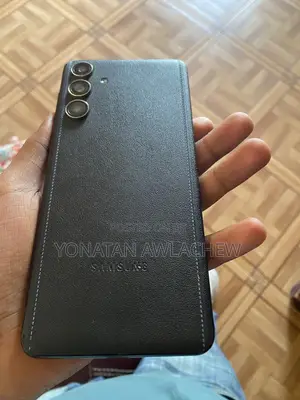 Samsung Galaxy F55 256 GB Black