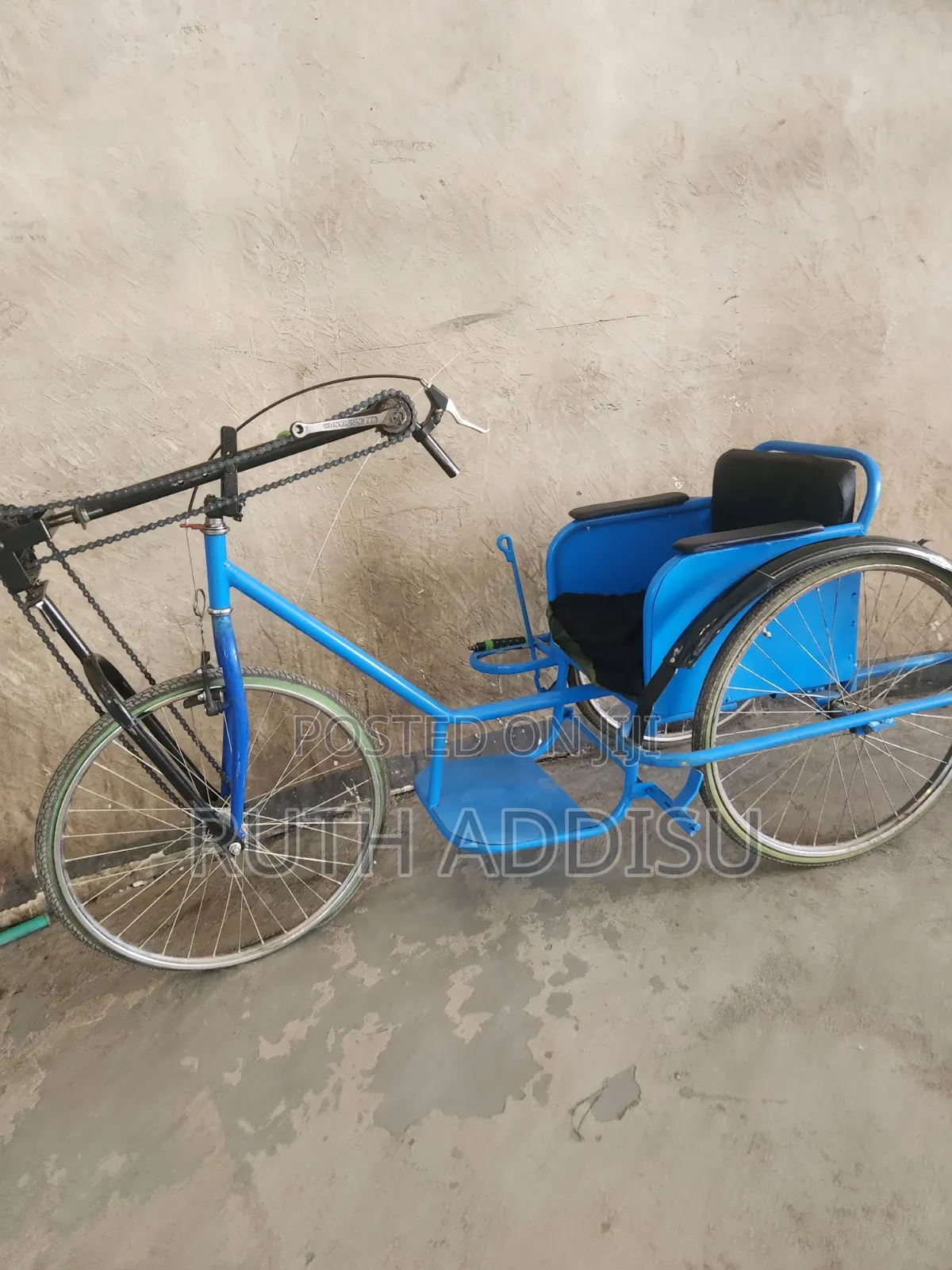 Manual Hand-Operated Tricycle Designed for Individuals With Mobility