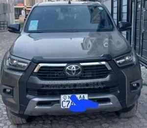Toyota Hilux 2021 Gray