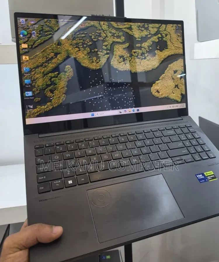 New Asus VivoBook Pro 15 N580VD 16GB Intel Core Ultra 9 SSD 512GB