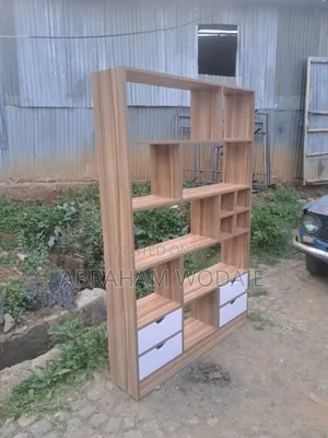Modern የመፅሀፍ መደርደሪያ