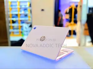 New Laptop HP Stream Notebook 8GB Intel Core i7 SSD 60GB