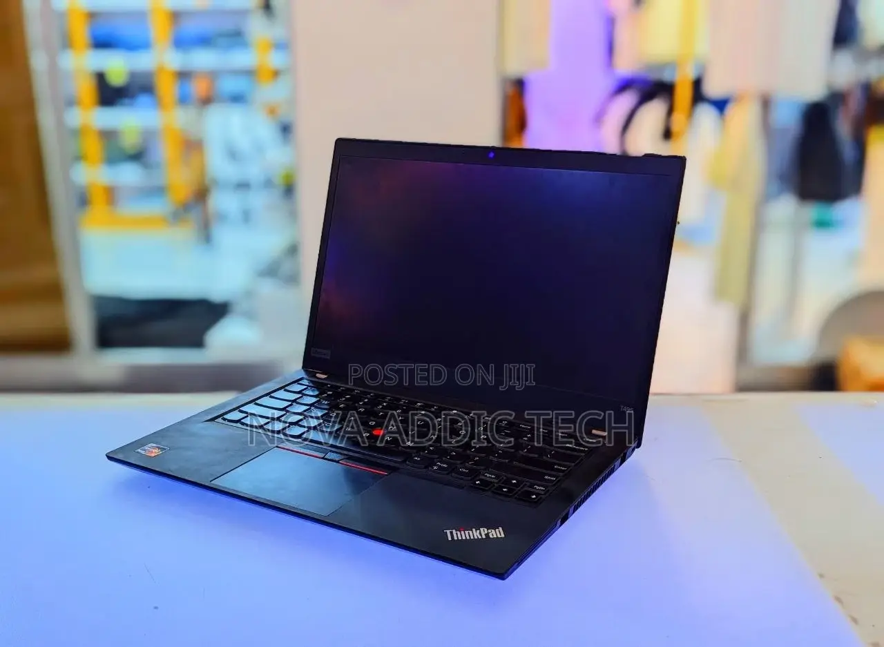 New Laptop Lenovo ThinkPad X1 Carbon Gen11 8GB Intel Core i5 HDD 256GB