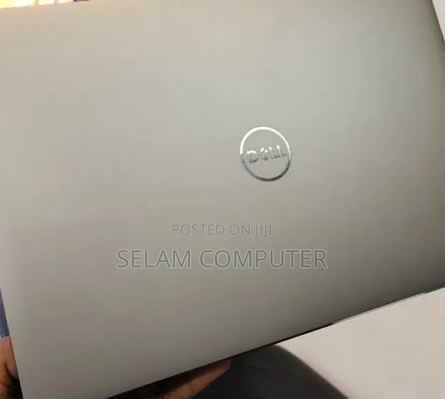 New Laptop Dell Inspiron 15 16GB Intel Core i7 SSD 512GB