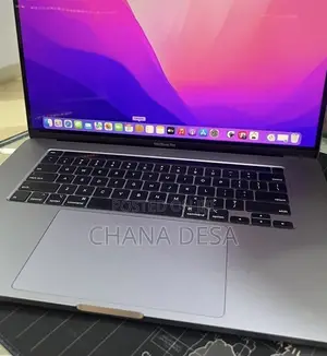 New Laptop Apple MacBook Pro 2019 32GB Intel Core i9 SSD 512GB