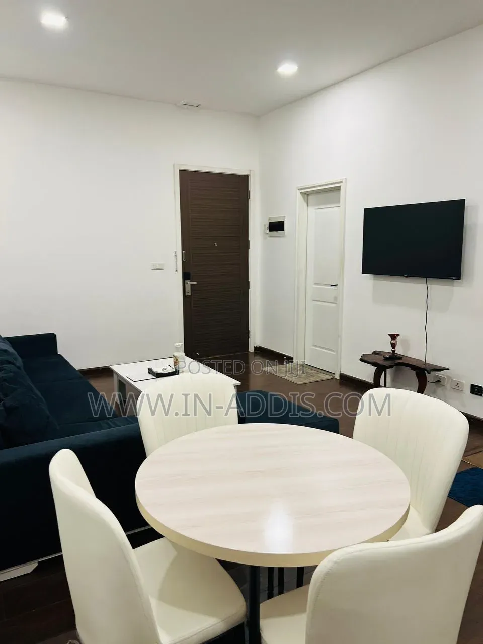 Furnished 2bdrm Apartment in Arada for rent