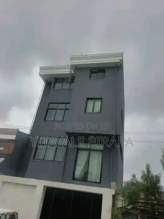 Furnished 6bdrm Farm House in ፎቅ G+3, Akaky Kaliti for sale