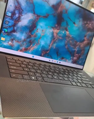 New Laptop Dell XPS 15 16GB Intel Core i7 SSD 512GB