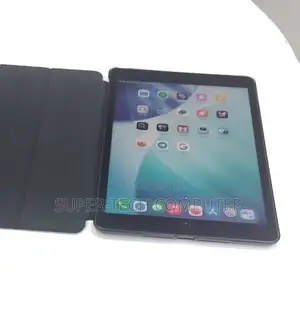 New Apple iPad 10.2 (2021) 64 GB Gray