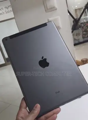 New Apple iPad 10.2 (2021) 64 GB Gray