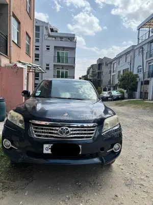 Toyota RAV4 2011 Black