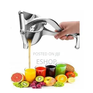 Ergonomic Citrus Press – Non-Slip, Anti-Drip Durable