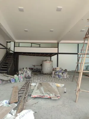 Car Show Room for Rent
