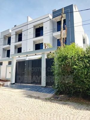 Furnished 8bdrm Farm House in Yeka for sale