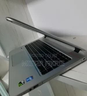 New Laptop HP Envy 13 8GB Intel Core i7 SSD 512GB