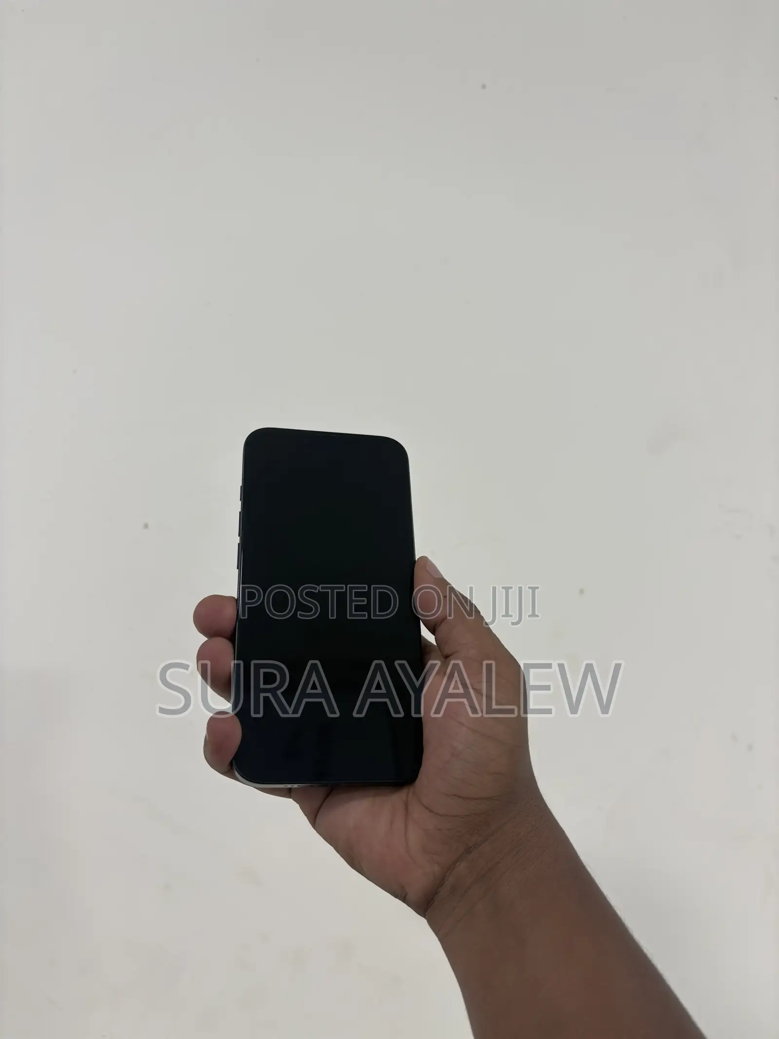 Apple iPhone 16e 128 GB Black