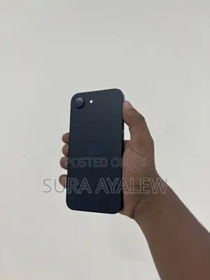 Apple iPhone 16e 128 GB Black