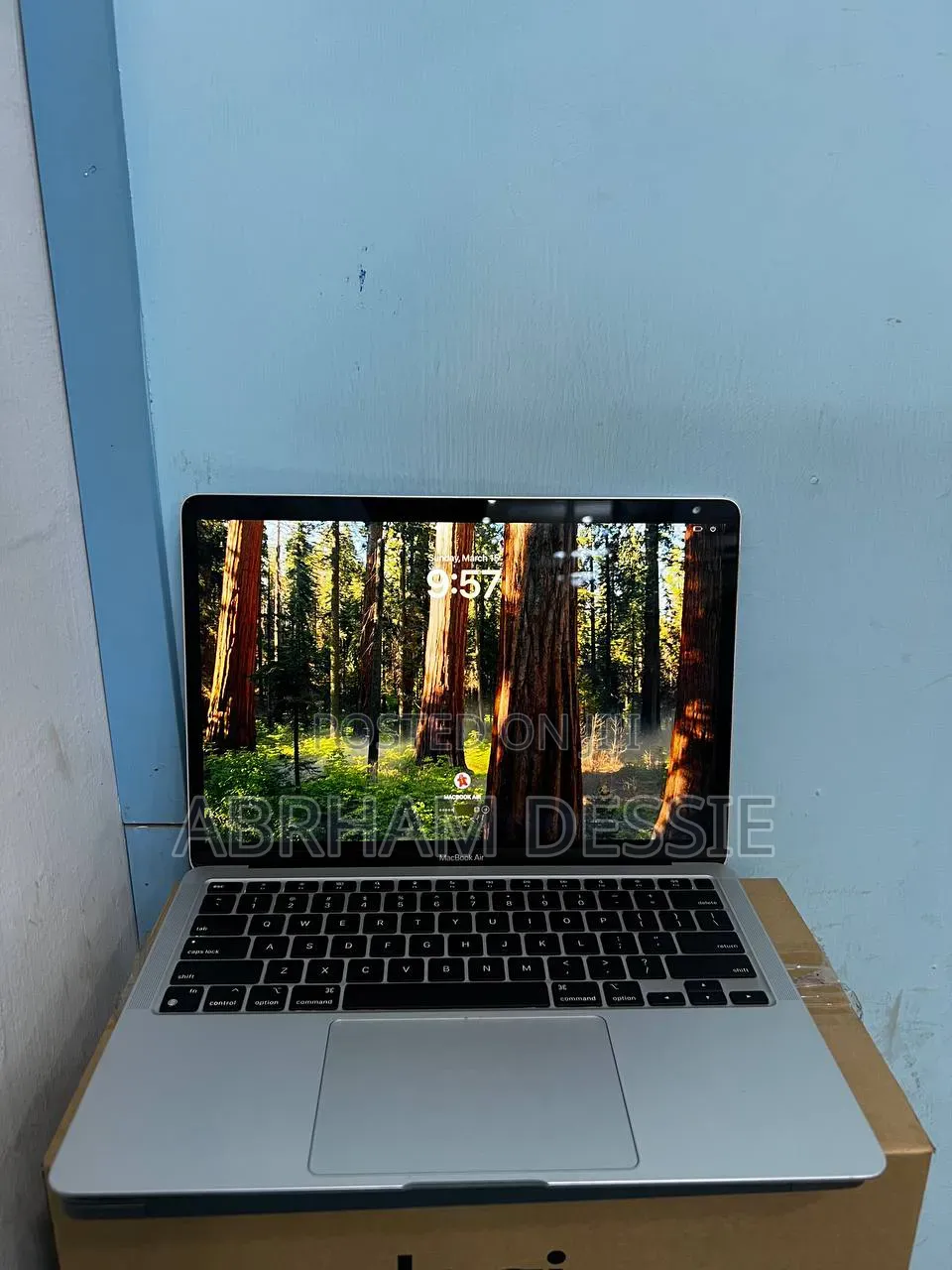 New Laptop Apple MacBook Air 2020 M1 16GB Apple M1 SSD 512GB