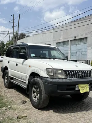 Toyota Land Cruiser Prado 2.7 16V 3dr 1999 White
