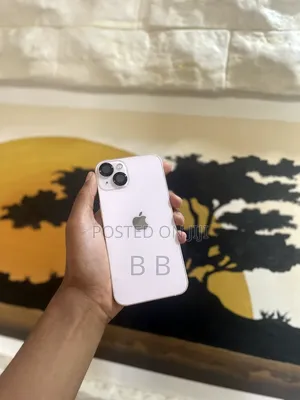 New Apple iPhone 13 128 GB White