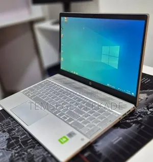 New Laptop HP Pavilion 15 8GB Intel Core i5 SSD 256GB