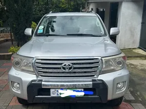 Toyota Land Cruiser 2012 Silver