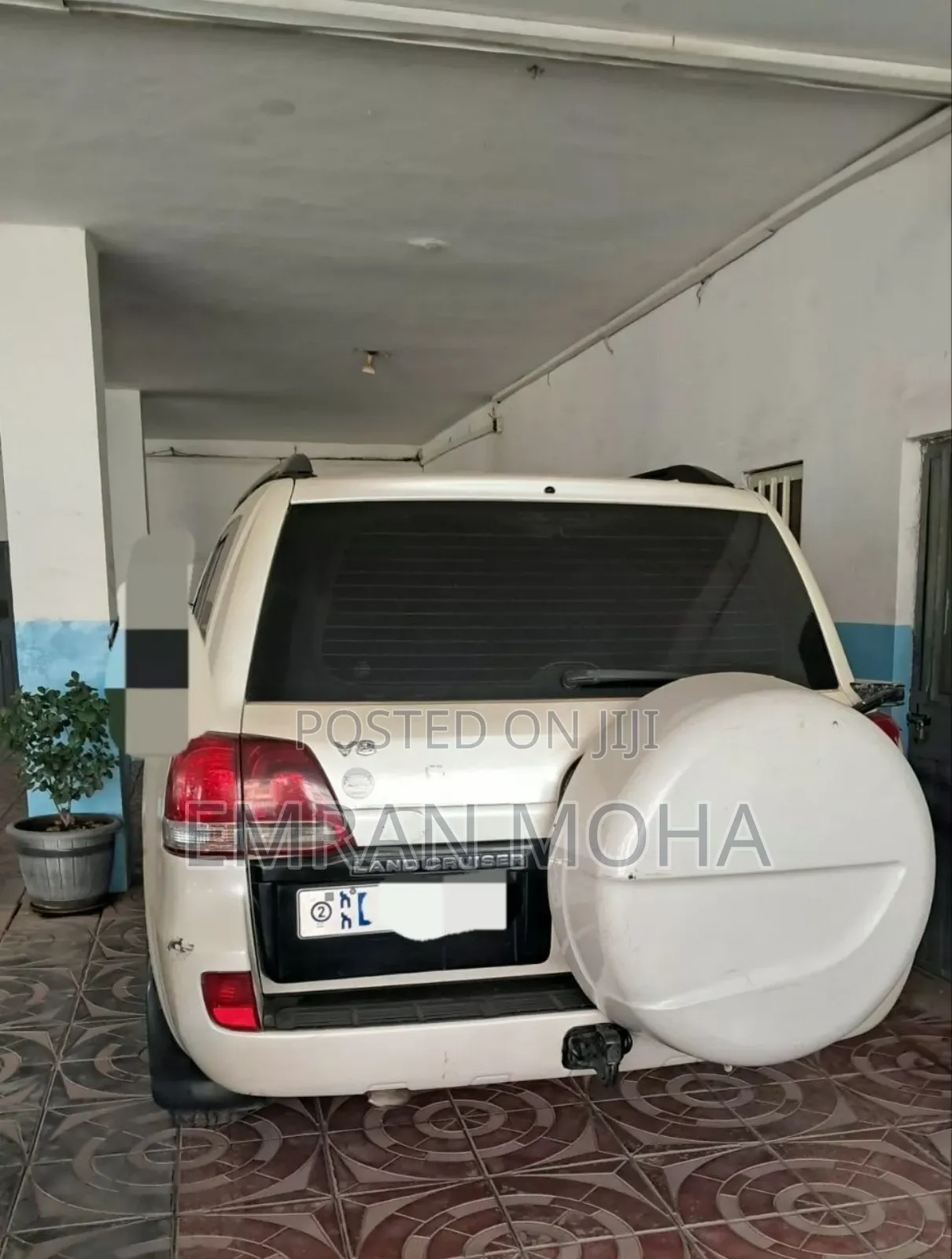 Toyota Land Cruiser 2008 White