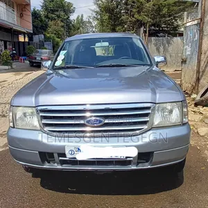 Ford Everest 2005 Silver