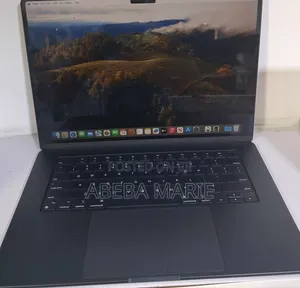 New Laptop Apple MacBook Air 2024 M3 15-inch 16GB Apple M3 SSD 256GB