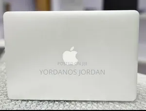 New Laptop Apple MacBook Air 2014 8GB Intel Core i7 SSD 512GB