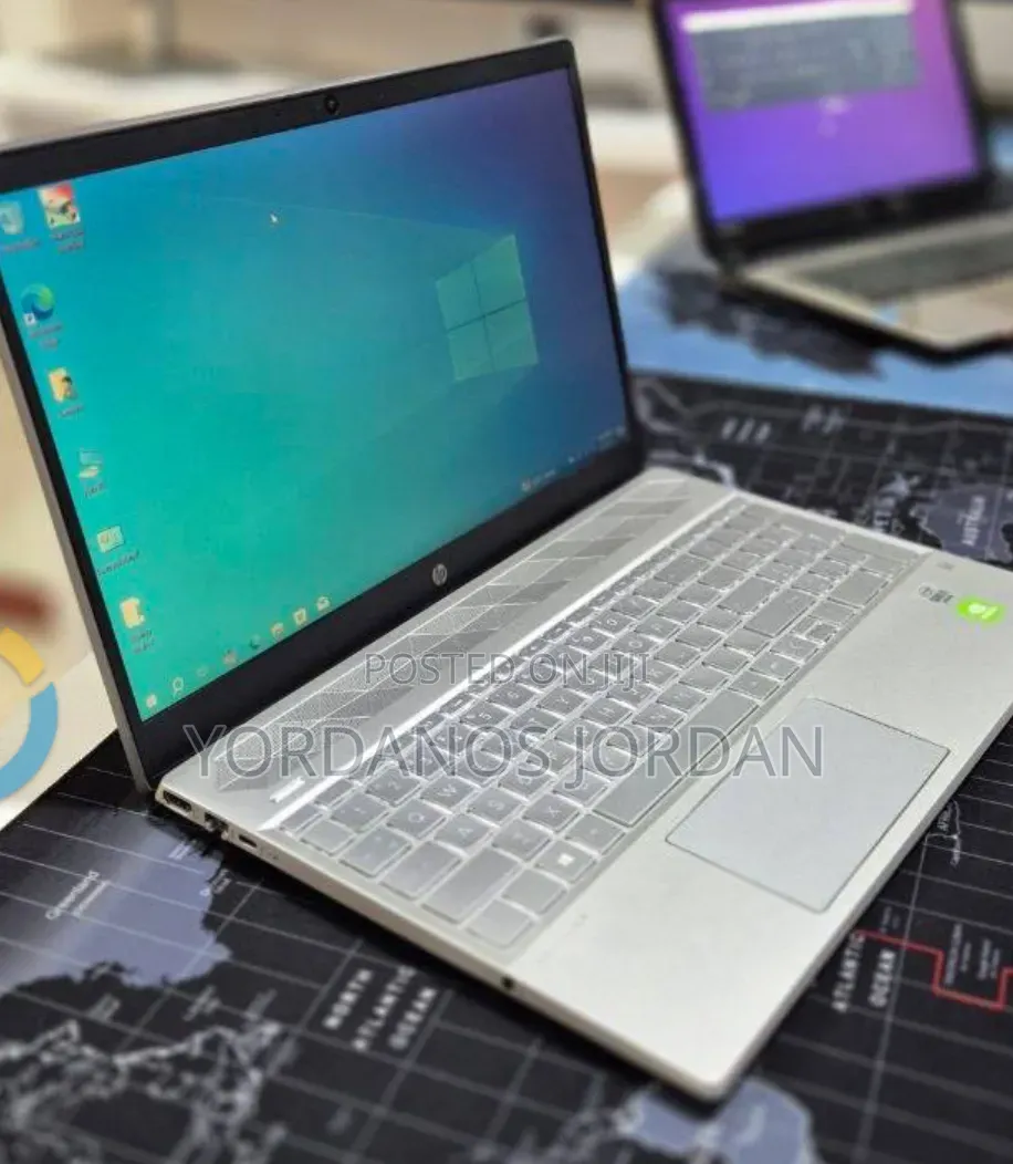 New Laptop HP Pavilion 15 8GB Intel Core i5 SSD 256GB
