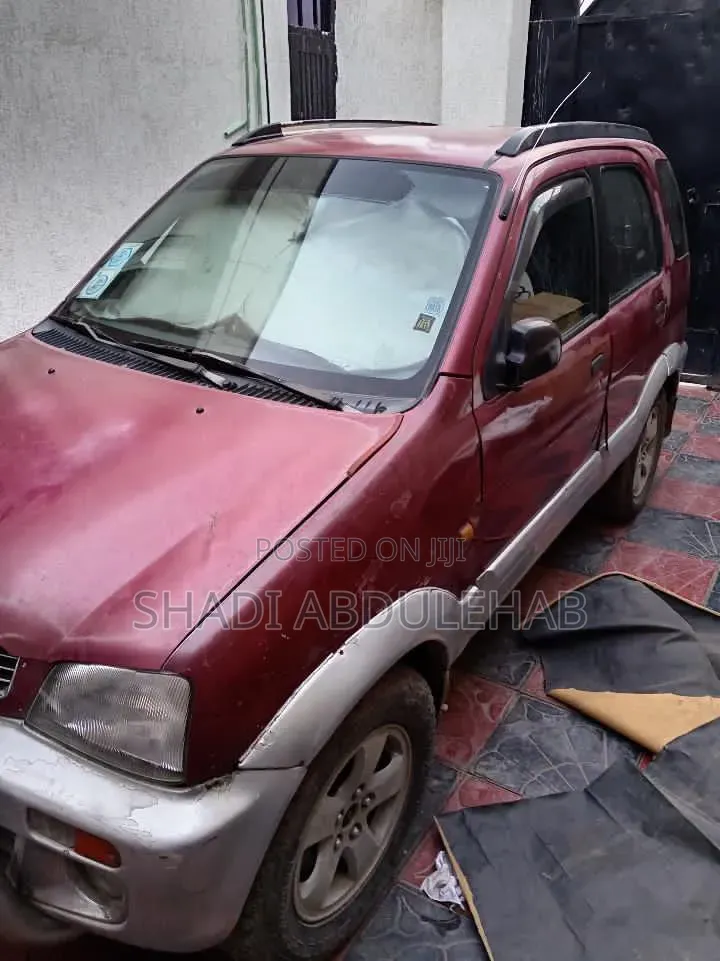 Datsun Violet 1991 Red