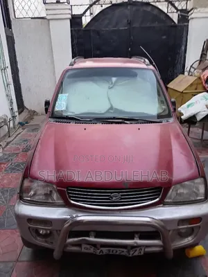 Datsun Violet 1991 Red