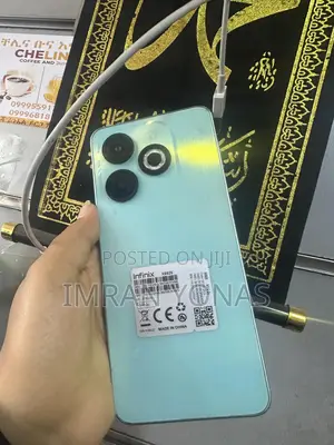 Infinix Smart 8 64 GB Blue