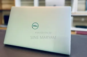 New Laptop Dell XPS 13 8GB Intel Core i5 SSD 256GB
