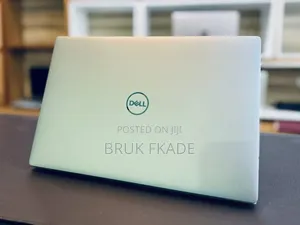 New Laptop Dell XPS 13 8GB Intel Core i5 SSD 256GB