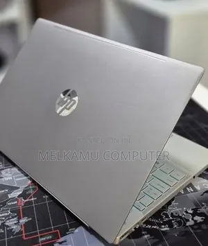 New Laptop HP Pavilion 15 8GB Intel Core i5 SSD 256GB