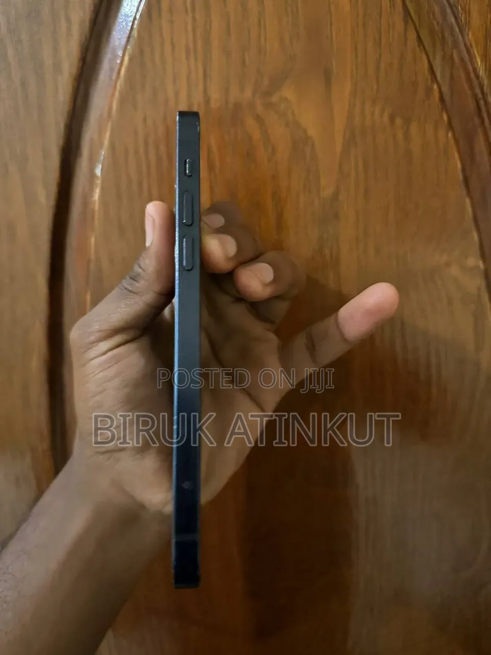 Apple iPhone 12 64 GB Black