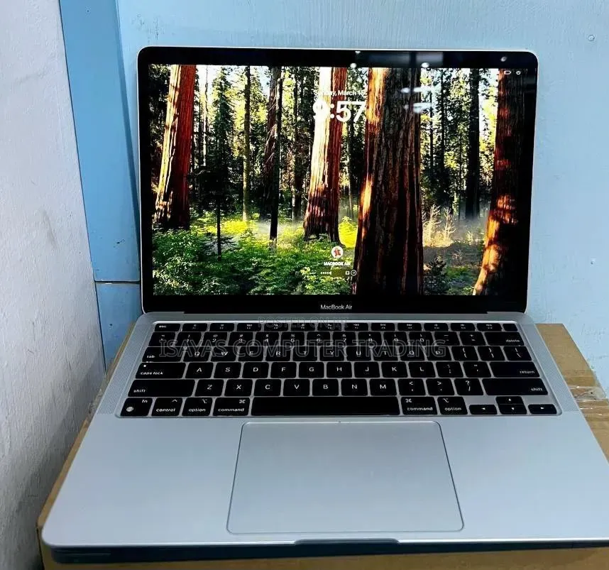New Laptop Apple MacBook Pro M1 16GB Apple M1 SSD 512GB