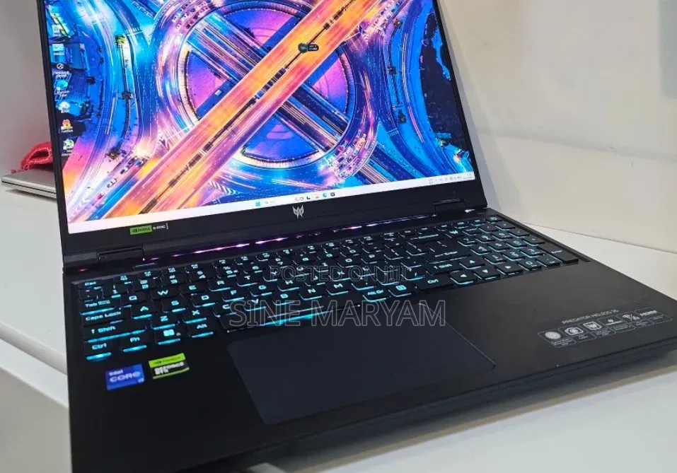 New Laptop Acer Predator Helios Neo 16 16GB Intel Core i7 SSD 1T